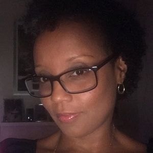 Meet your Posher, Edwidge